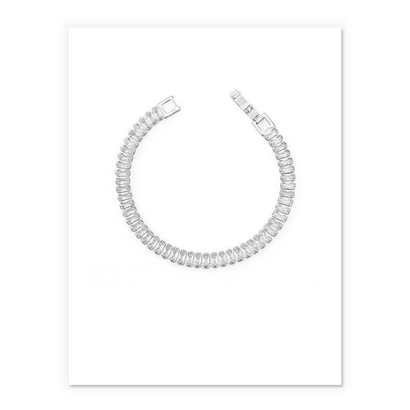 Simple zircon bracelet